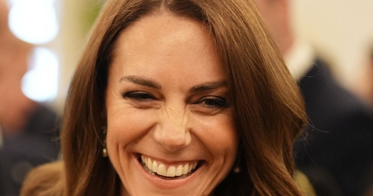 Księżna Kate i królowa Kamila na bankiecie w Pałacu Buckingham. Łączy je jedno