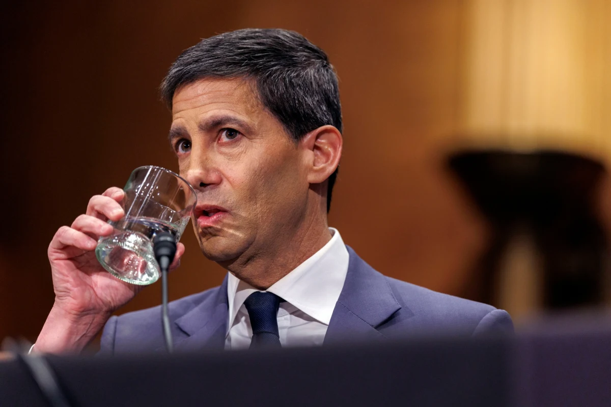 Kevin Warsh - nominowany przez Donalda Trumpa na nowego szefa Rezerwy Federalnej - zapewniał podczas wysłuchania w Senacie, że nie będzie "martionetką" prezydenta. Padły też słowa o strzeżeniu niezależności banku centralnego. 