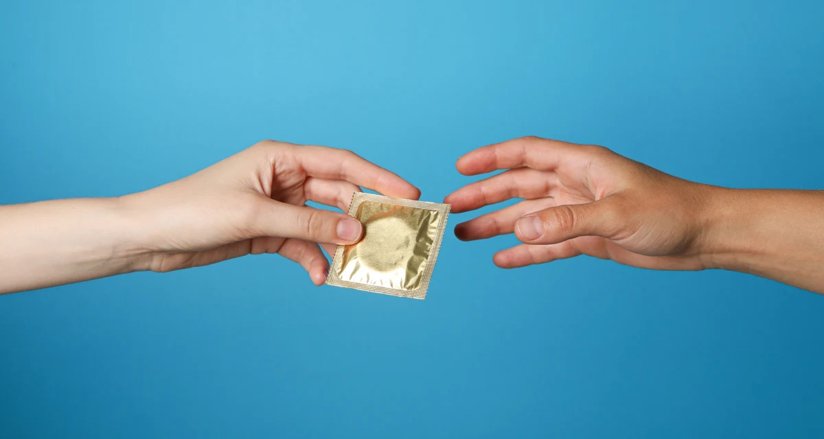 Największy producent prezerwatyw na świecie, malezyjska firma Karex, zapowiedział znaczącą, co najmniej 30-procentową podwyżkę cen swoich produktów. Powodem są zakłócenia w dostawach surowców, wywołane konfliktem na Bliskim Wschodzie i blokadą cieśniny Ormuz.