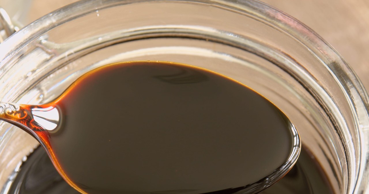 Naturalny "odsiwiacz" i syrop na schorzenia w jednym. Ma jednak sporą wadę