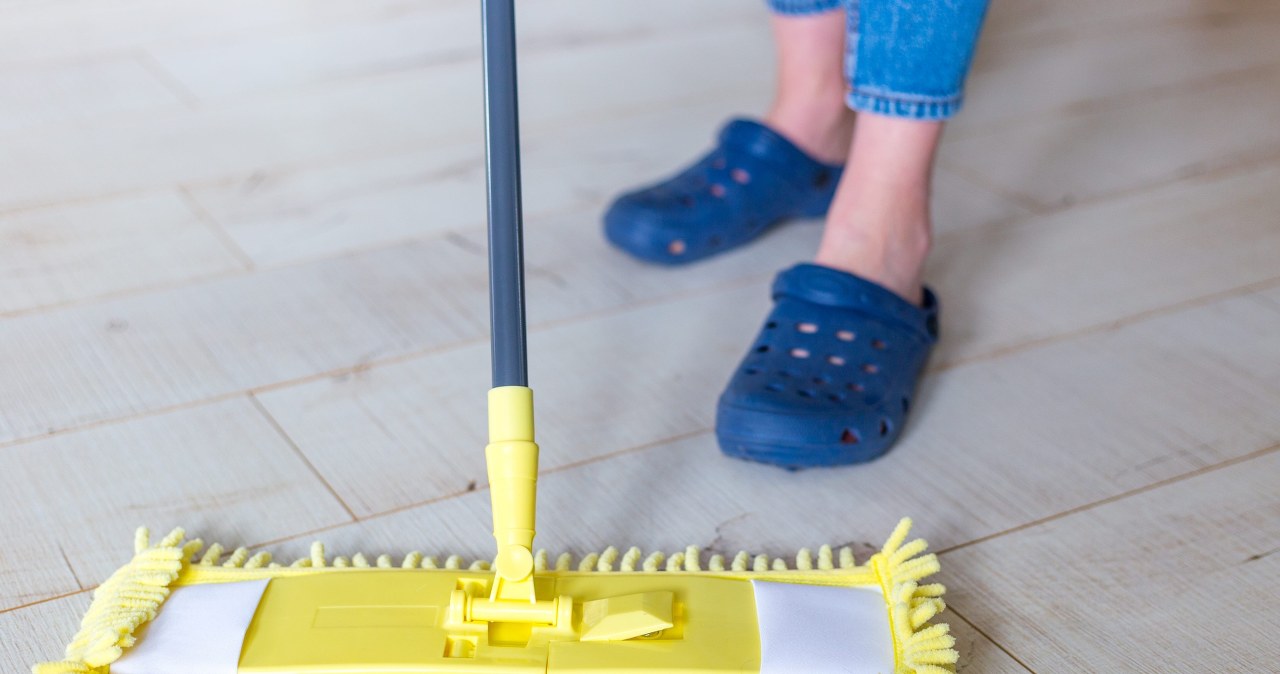 Trzy protipy na mycie podłóg. Potrafią zdziałać cuda