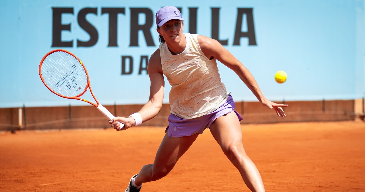Tenis: O której Iga Świątek gra z Darią Snigur? Madrid Open [TRANSMISJA]