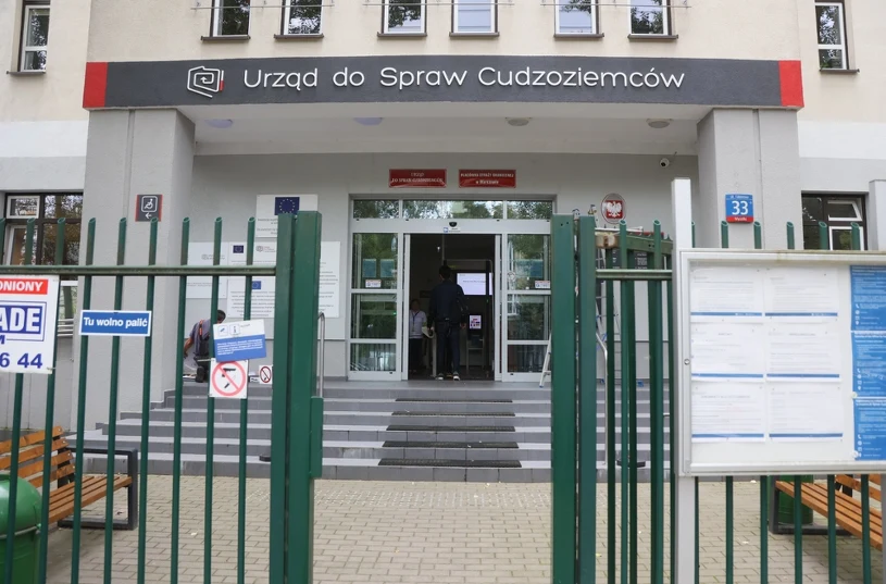 PiS nie odpuszcza. Posłowie wracają z projektem w sprawie cudzoziemców