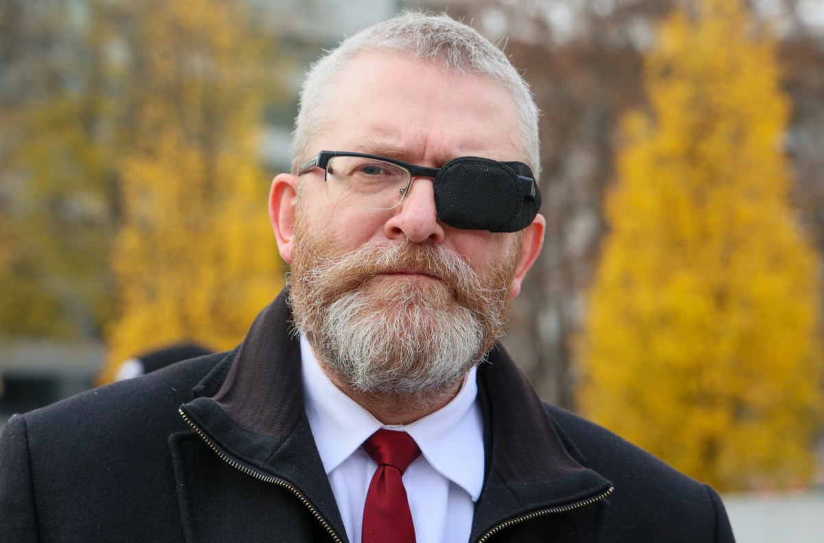 Grzegorz Braun pojedzie na Litwę. Władze wydały komunikat