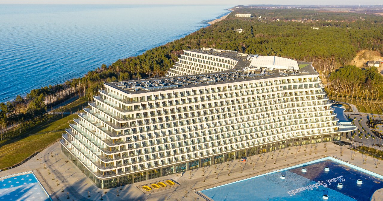 Otwierają największy hotel w Polsce. Wskazano oficjalną datę
