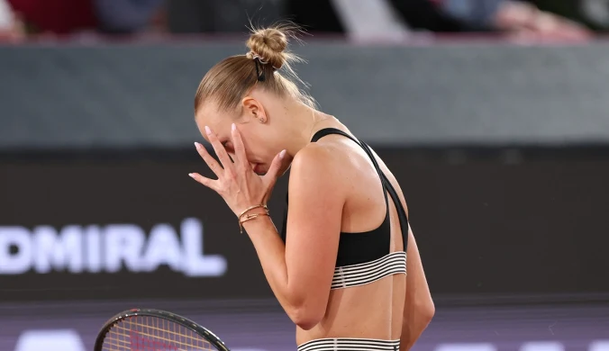 Wpadka rozstawionej z "2" i zwrot akcji w Madrycie. Skandalistka z awansem