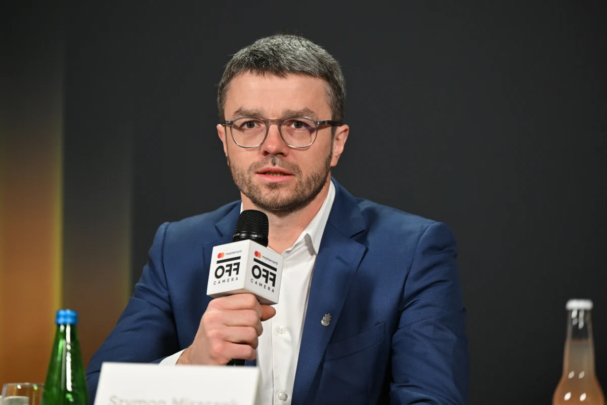 Święto kina czas zacząć! W Krakowie rusza dziś XIX edycja festiwalu Mastercard OFF CAMERA. Do 3 maja na kinomanów czekać będzie wiele atrakcji - w tym spotkania z gwiazdami czy plenerowe pokazy filmów. 