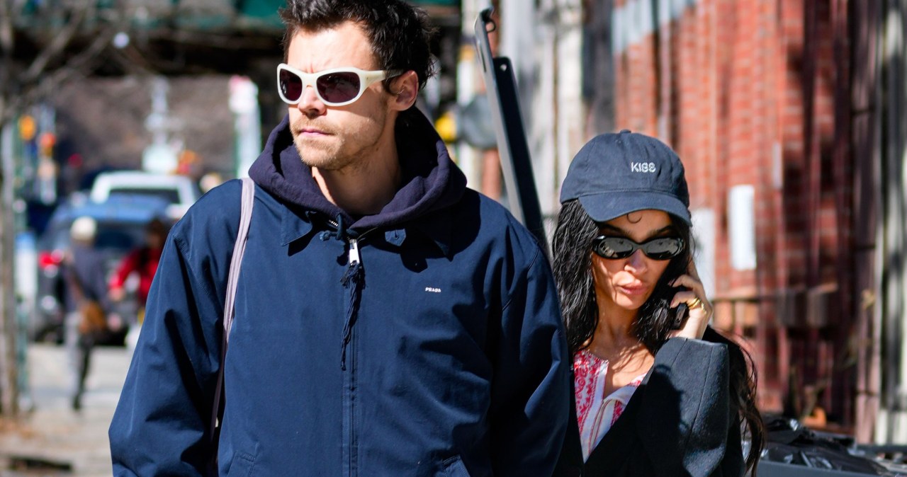 Gwiazdorska para przyłapana na ulicach Londynu. Jeden kadr przykuwa uwagę