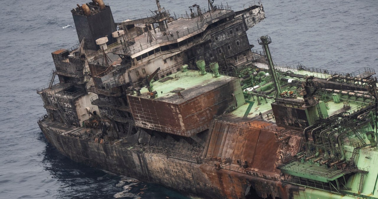 Groźna jednostka na wodach Morza Śródziemnego. ""Nie zbliżać się"