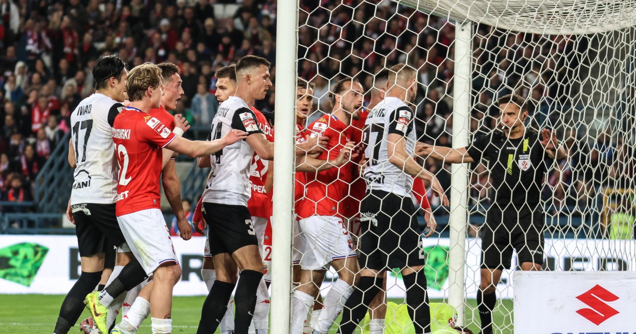 Ostro w meczu Wisły Kraków. Tracą punkty, awansu jeszcze nie będzie