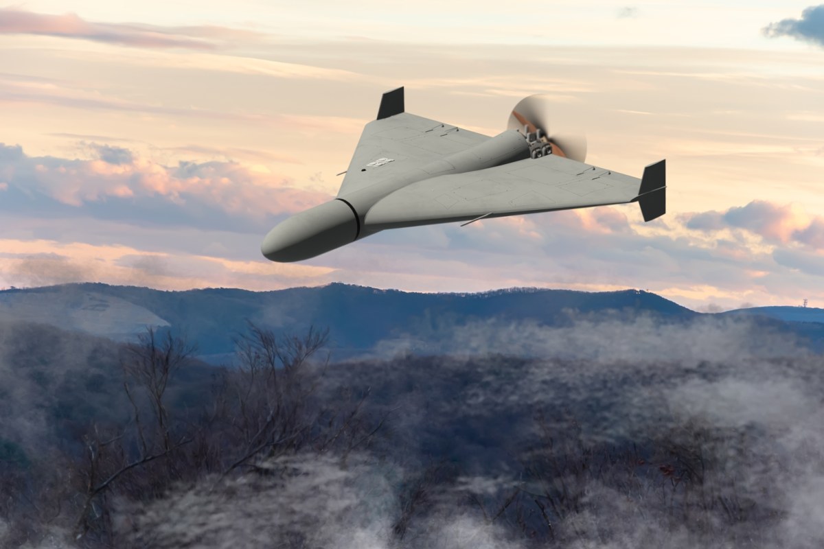 Pierwszy taki incydent w kraju NATO. Dron spadł na budynek