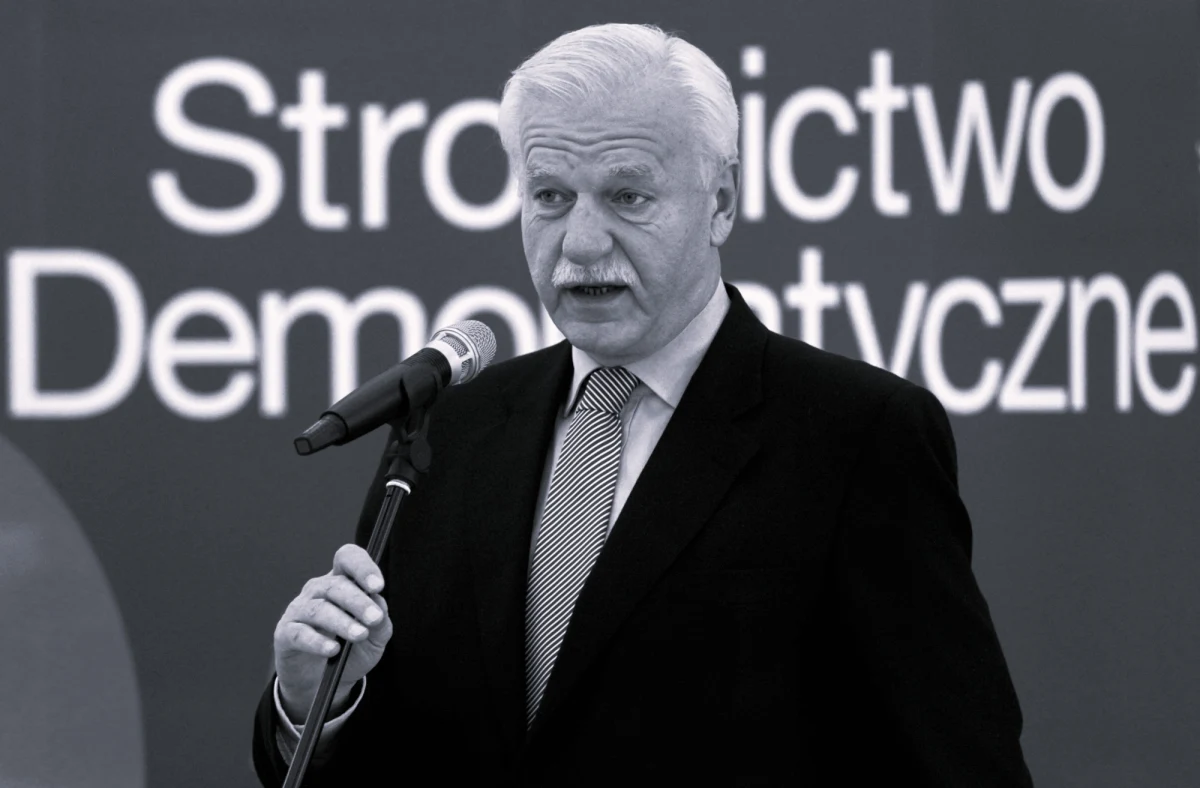 Andrzej Olechowski nie żyje. Były minister finansów, minister spraw zagranicznych oraz współzałożyciel Platformy Obywatelskiej zmarł w wieku 78 lat. Był jedną z najbardziej rozpoznawalnych postaci polskiej sceny politycznej ostatnich dekad. "Andrzej Olechowski należał do tego typu polityków, których coraz bardziej brakuje Polsce, których jest po prostu coraz mniej" - powiedział w Radiu RMF24 były prezydent Bronisław Komorowski.