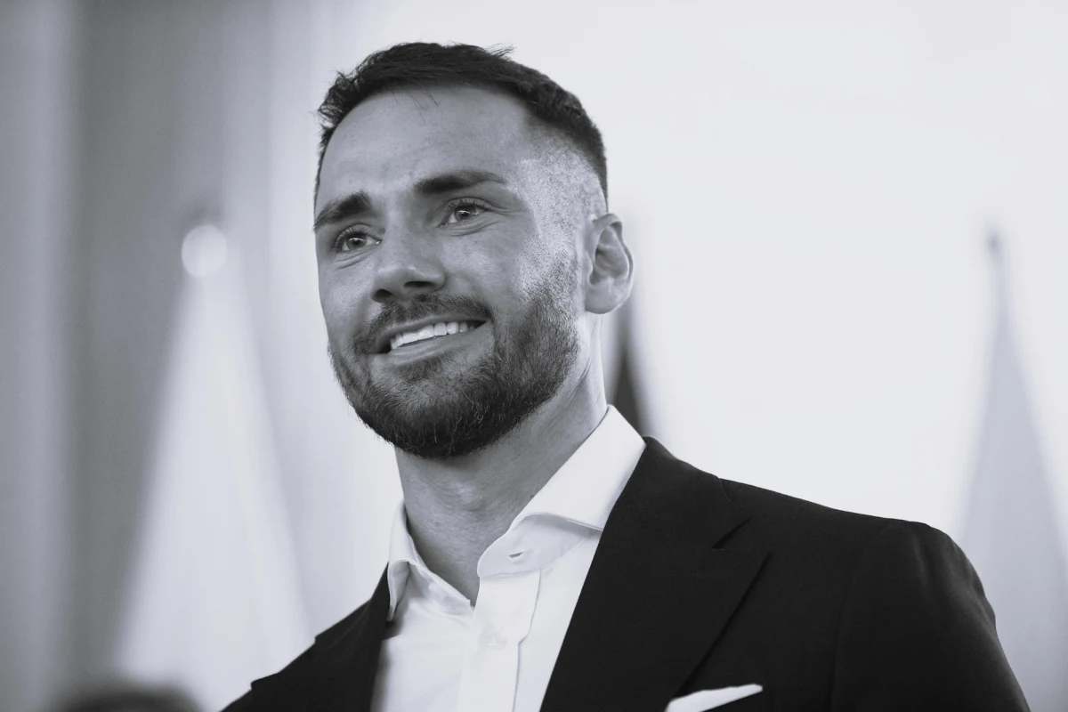 Kapituła Odznaki Honorowej za Zasługi dla Województwa Śląskiego jednogłośnie zdecydowała o pośmiertnym przyznaniu tego prestiżowego wyróżnienia Łukaszowi Litewce. Tragicznie zmarły poseł i społecznik został doceniony za swoje wieloletnie zaangażowanie na rzecz mieszkańców regionu, działalność charytatywną oraz niezłomną postawę obywatelską.