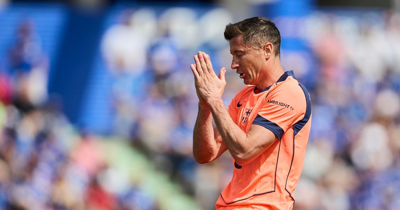 Lewandowski na ustach Hiszpanów. Ten cios zaboli: Powinien zostać na ławce