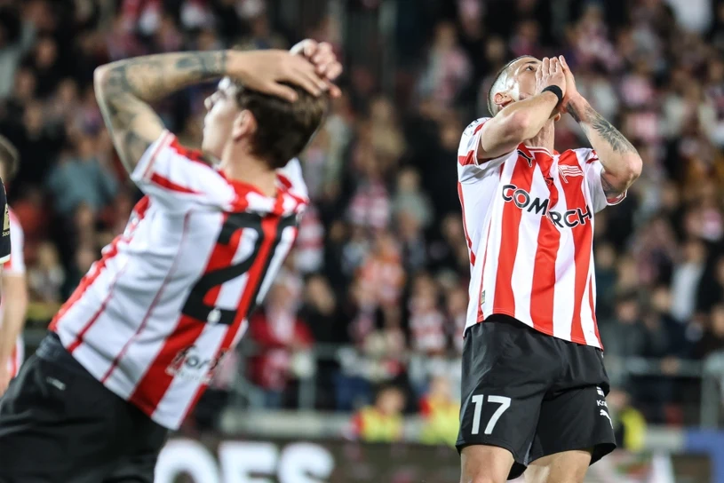 Cracovia przegrywała od 97. minuty. Nagły zwrot, karetka na murawie