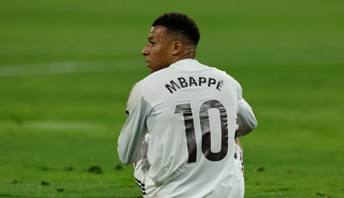 Strach w Madrycie. Mbappe musiał zejść z boiska. Jest konkretna diagnoza