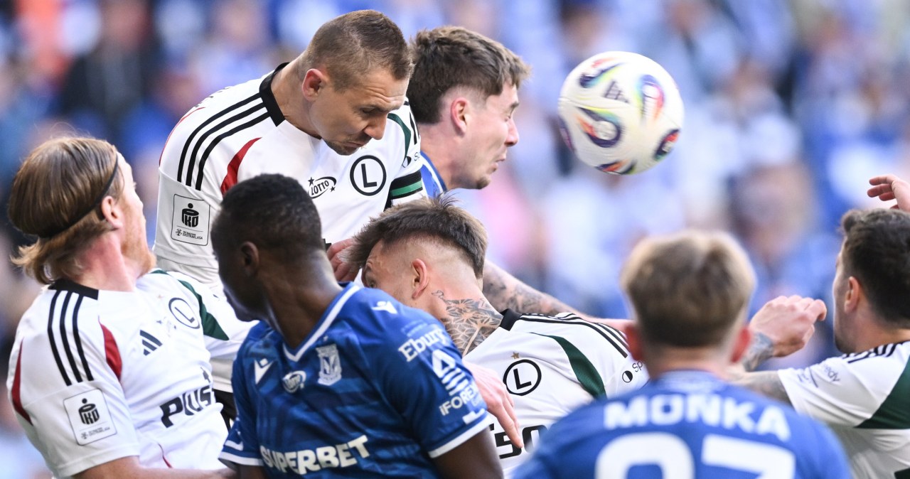 Legia znokautowana jeszcze przed przerwą. Trzy kroki Lecha do tytułu