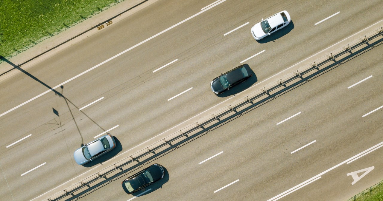 Niedziela bez samochodu? Zaskakujący pomysł niemieckiego eksperta