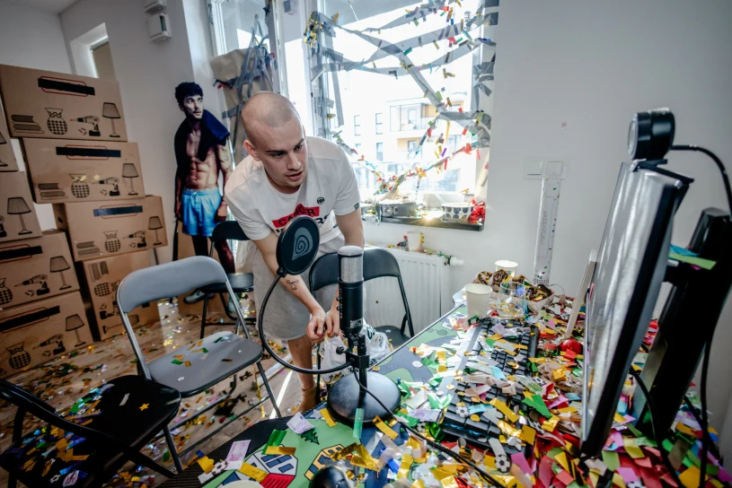 Charity streaming, czyli popularne zjawisko łączące rozrywkę z filantropią