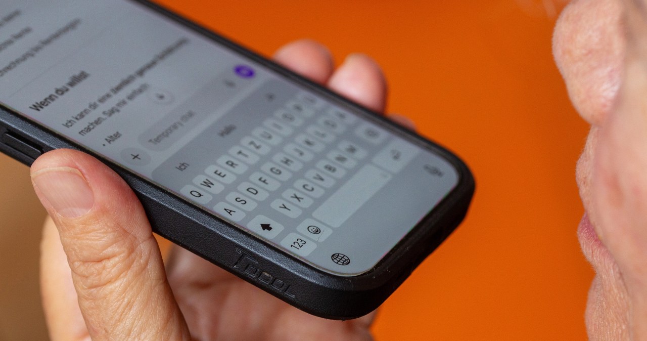 Dwaj giganci AI rozluźniają więzi. Radykalna zmiana w sojuszach