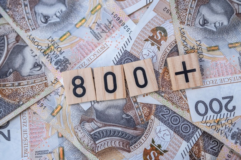 Rodzice muszą się pospieszyć. Brak wniosku i pieniądze mogą przepaść