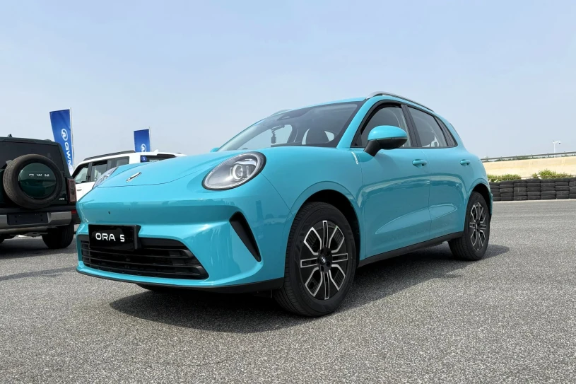 GWM Ora 5 to chiński pogromca Renault i Skody. Grzebał przy nim Polak