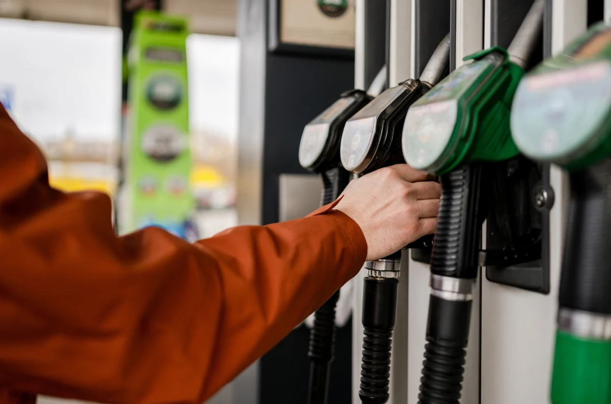 Minister energii określił maksymalne ceny paliw na środę 29 kwietnia. Po raz kolejny wszystkie stawki wzrosły.