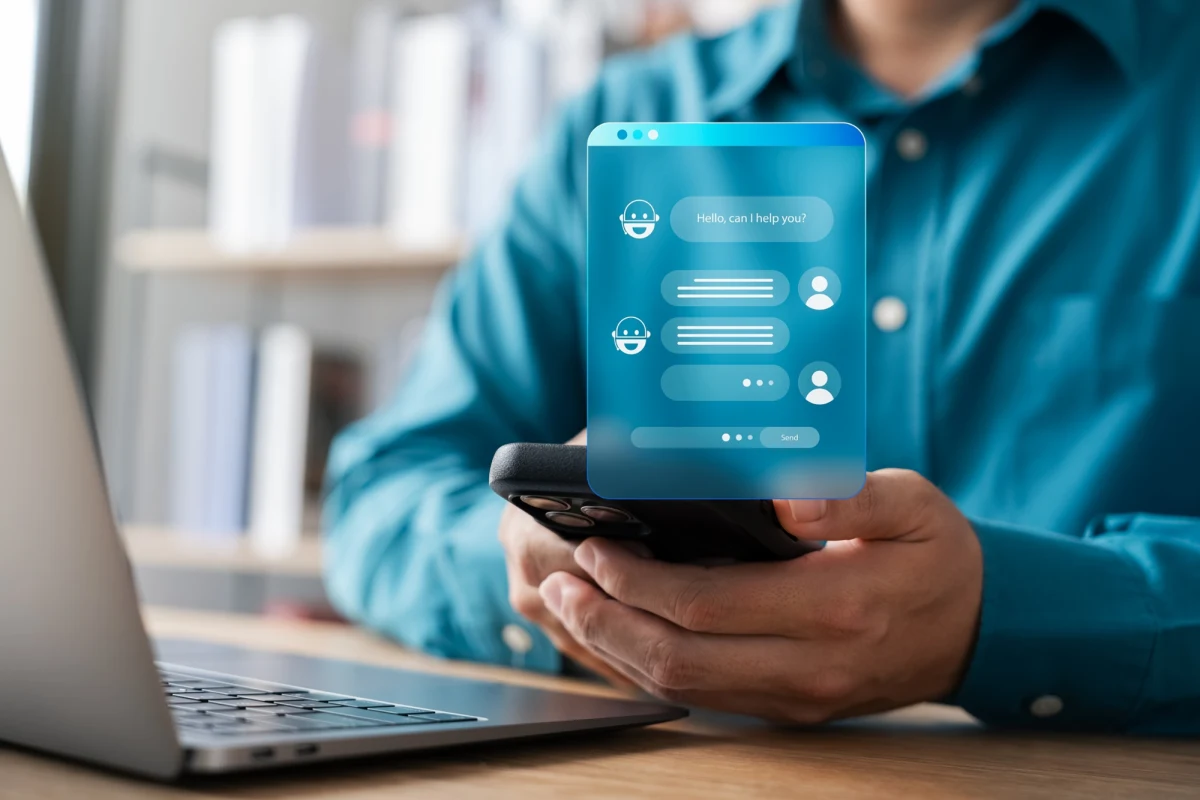 Nowe badania naukowców z University of British Columbia, Georgia Institute of Technology i Korea Institute of Science and Technology wskazują na rosnący problem uzależnienia od chatbotów AI. Badacze podkreślają, że w sytuacji, gdy sztuczna inteligencja coraz mocniej wkracza w codzienne życie milionów ludzi na całym świecie, chatboty AI, takie jak ChatGPT czy Claude, stają się nieodłącznym elementem pracy, nauki, czy rozrywki. Wyniki zaprezentowane podczas konferencji CHI 2026 Conference on Human Factors in Computing Systems w Barcelonie wskazują na ciemną stronę tej technologii. Okazuje się, że użytkownicy coraz częściej zaczynają wykazywać symptomy uzależnienia od rozmów z wirtualnymi asystentami.