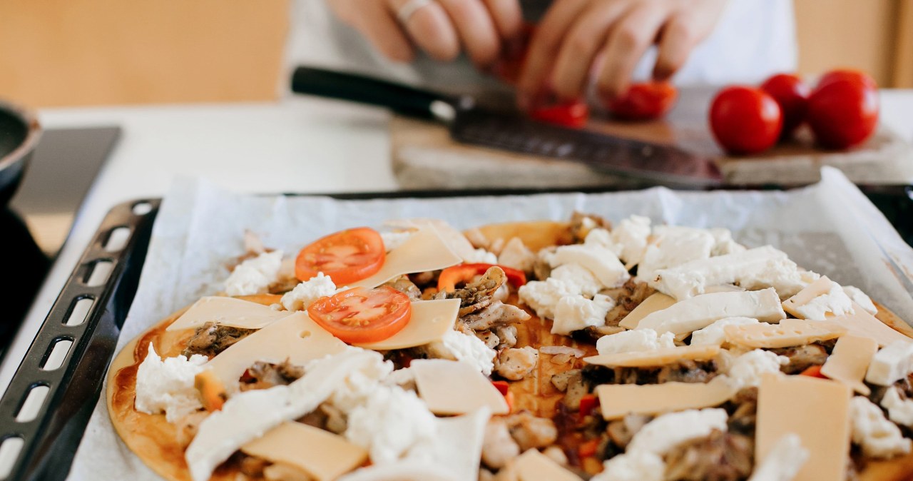 Taką pizzę możesz jeść w czasie odchudzania. Pyszna i nie tuczy
