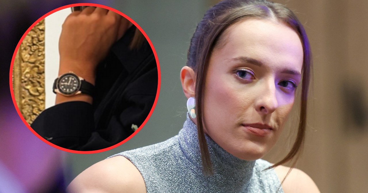 Na dłoni Światek luksusowy zegarek. Trzeba zapłacić za niego fortunę