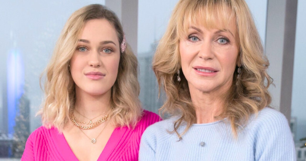 Helena Englert składa życzenia mamie. Ścibakówna nie wygląda na 58 lat