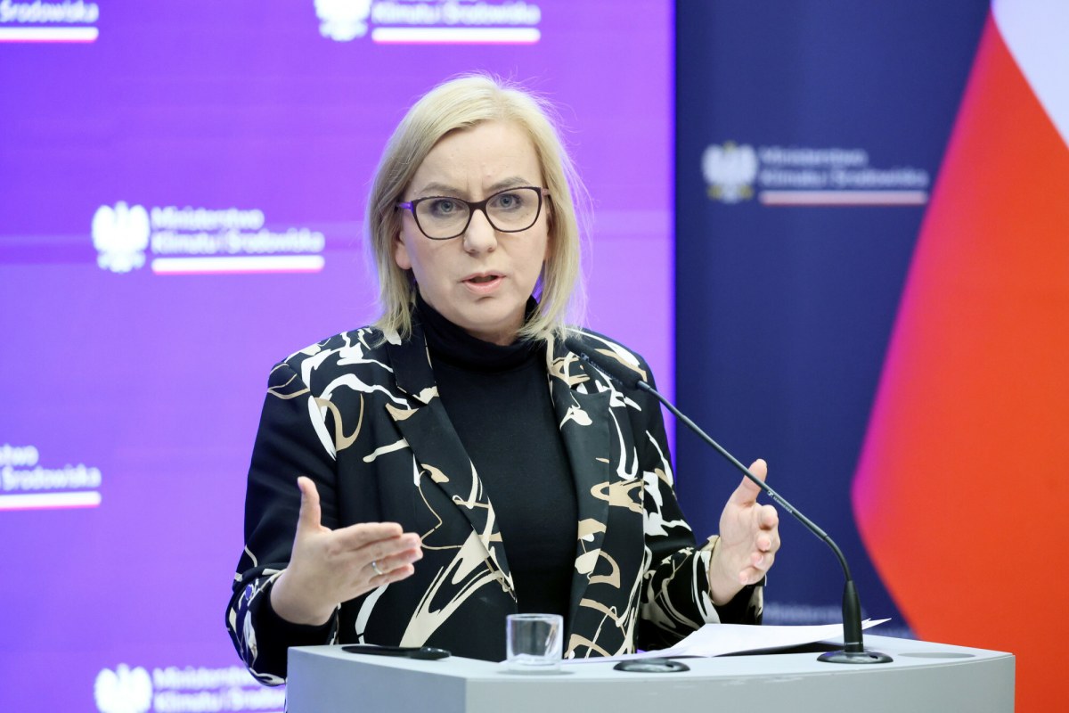 "Akt oskarżenia wobec PiS". Hennig-Kloska ostro o wotum nieufności