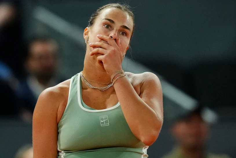 Znów się nie udało. Sabalenka daleko za Świątek. Trzeci raz to samo