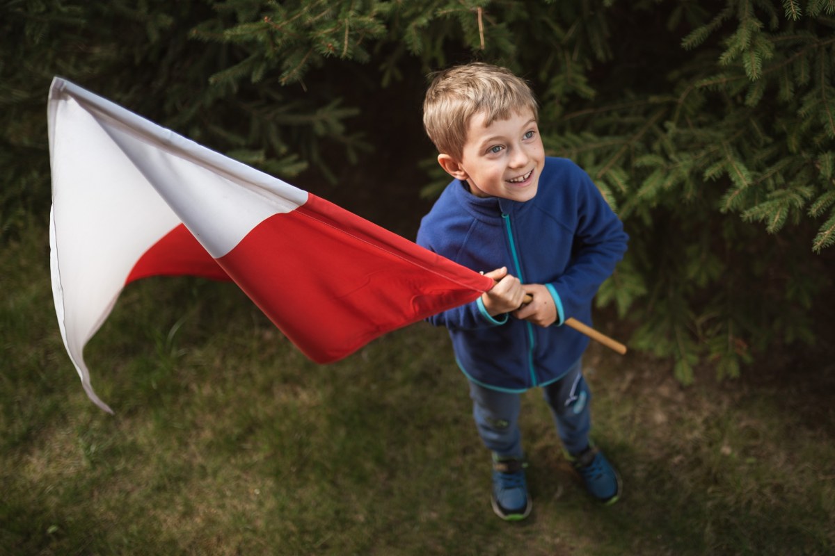 Biało-czerwona opowieść. Co kryje się za kolorami polskiej flagi?