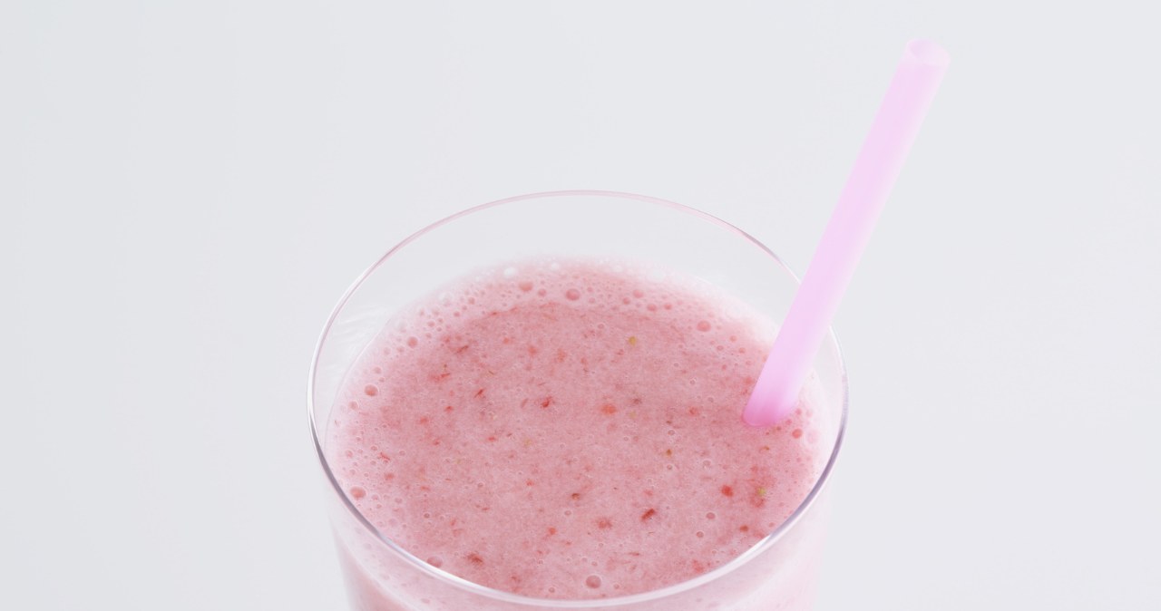 Mieszam kefir i wiosenne warzywo. Łatwiej gubię zbędne kilogramy