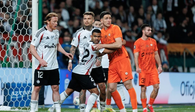 Legia Warszawa może stracić gwiazdę. Główny rywal wkracza do akcji