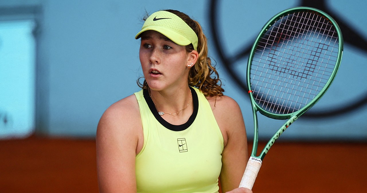 Dwa sety pogromczyni Sabalenki z Andriejewą. Doszło do protestu Rosjanki