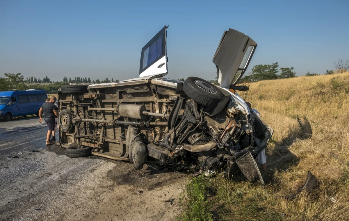 W zachodnim Meksyku doszło do tragicznego wypadku - autobus turystyczny, którym podróżowały dziesiątki osób, zjechał z drogi i dachował, w wyniku czego zginęło co najmniej 11 osób, a 31 zostało rannych. Do zdarzenia doszło podczas długiego weekendu związanego z obchodami Święta Pracy.