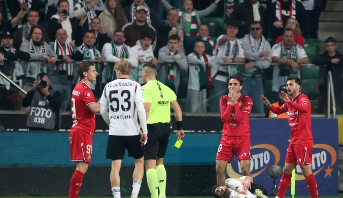 Kontrowersje w meczu Legii z Widzewem, arbiter popełnił błąd. "Pomylił się"