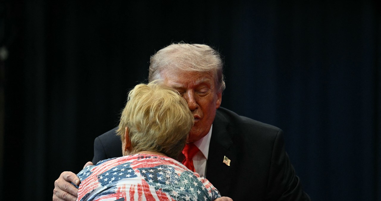 Trump: Myślałem, iż ropa będzie droższa. Runie, gdy wojna się skończy