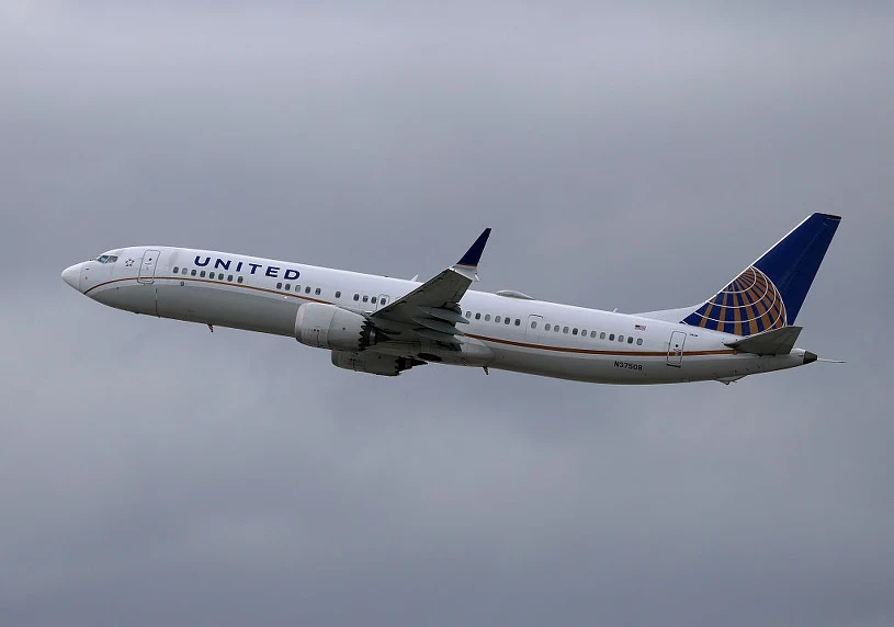 Incydent na pokładzie samolotu United Airlines. Pasażer zaatakował stewardesę