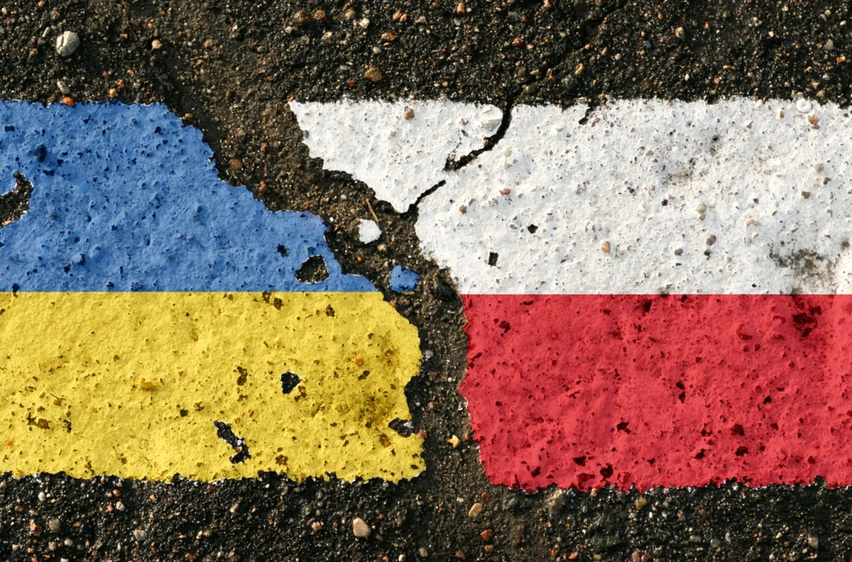 Obywatele Ukrainy mający PESEL UKR mogą od dziś składać wnioski o wydanie karty pobytu ważnej przez 3 lata - poinformował Urząd do Spraw Cudzoziemców. Składanie wniosków o ten dokument jest możliwe wyłącznie za pomocą portalu Moduł Obsługi Spraw