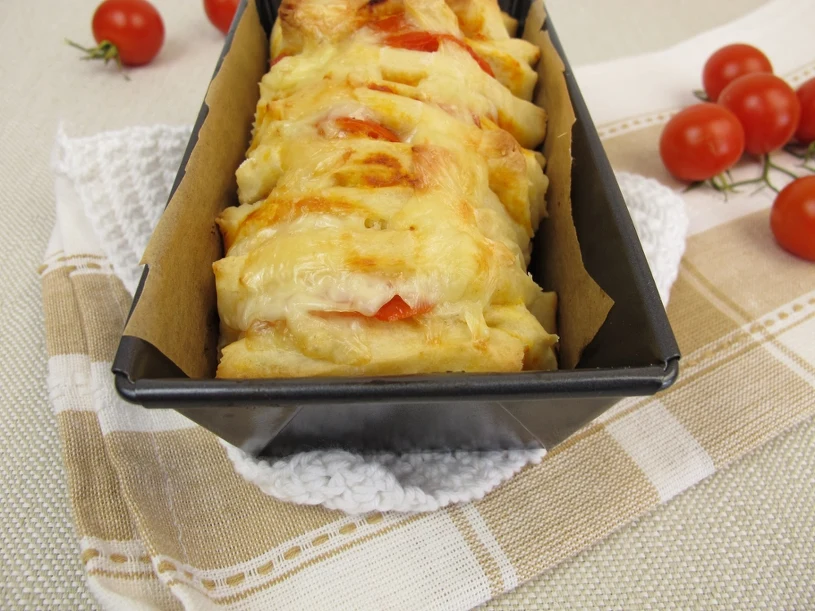 Pomysł na imprezowe danie dla gości. Pyszna zapiekanka à la gyros