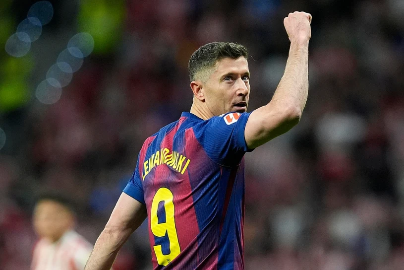 Niespodziewany zwrot ws. Lewandowskiego. Jasny sygnał z Barcelony