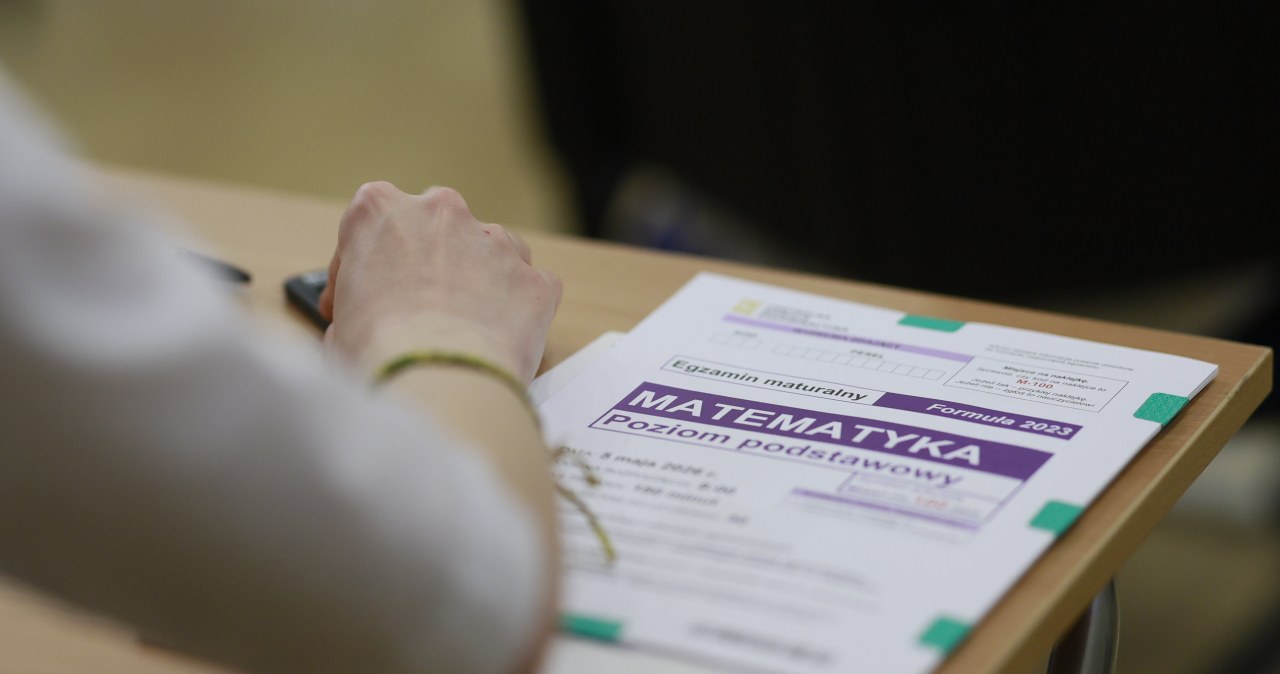 CKE unieważnia matury przez telefony. Uczniowie stracili szansę na zaliczenie