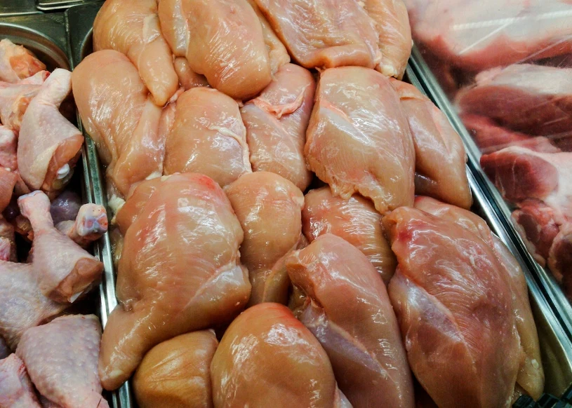 Skażone mięso z Brazylii w kraju UE. Wykryto groźną bakterię