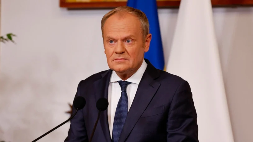 Pikieta przed mieszkaniem Tuska. "Nawrocki i Kaczyński są pewnie dumni"