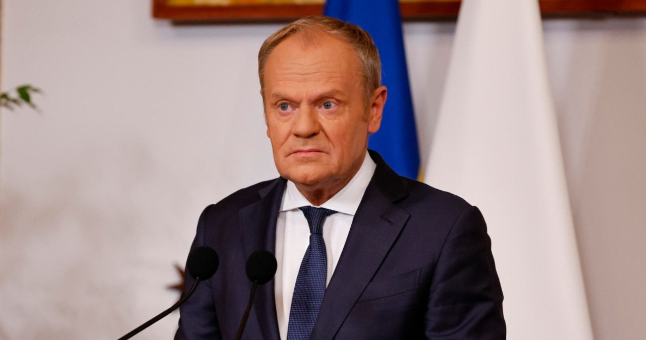 Pikieta przed mieszkaniem Tuska. "Nawrocki i Kaczyński są pewnie dumni"