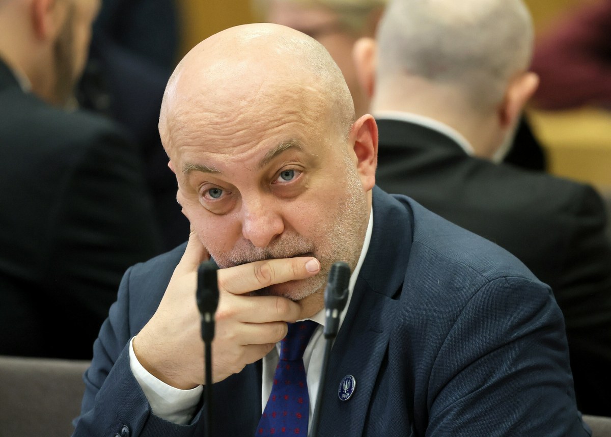 ​Herszt grupy hejterów członkiem KRS?