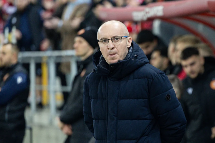 Mistrz Polski z Widzewem: jeszcze za wcześnie na zwolnienie Vukovicia